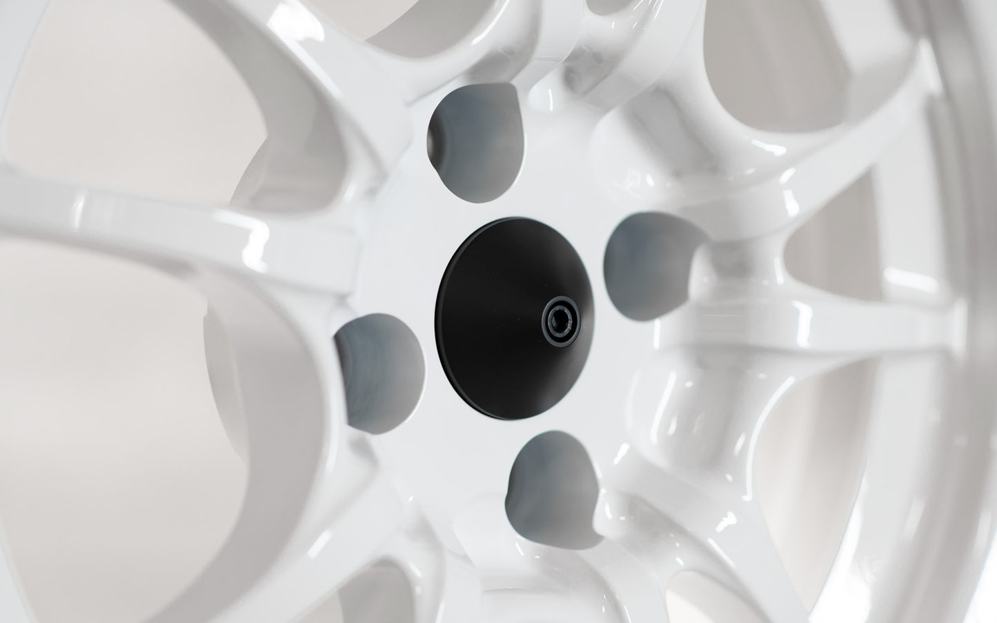 Mugen MC10L (15"x8" +32 4x100)